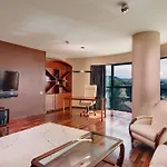 Doubletree By Hilton - Plaza Hotel 4*