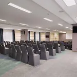 Doubletree By Hilton - Plaza