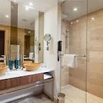 Doubletree By Hilton - Plaza Hotel 4*