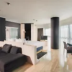 Doubletree By Hilton - Plaza Hotel