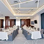 Doubletree By Hilton - Plaza Hotel