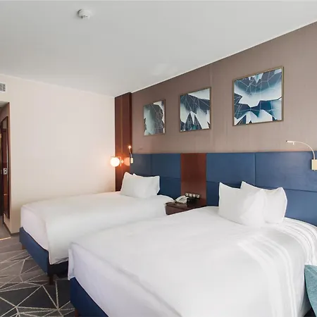 Hotel Doubletree By Hilton - Plaza