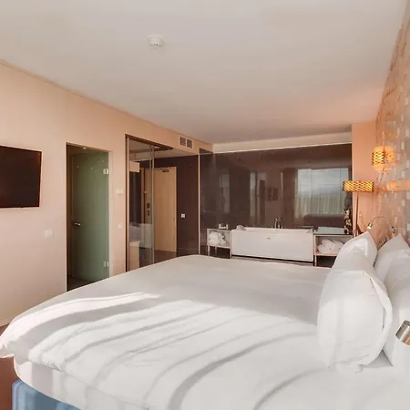 Doubletree By Hilton - Plaza 5* Cluj-Napoca