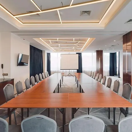Hotel Doubletree By Hilton - Plaza 5*
