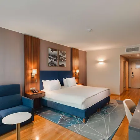 Doubletree By Hilton - Plaza Hotel 5*