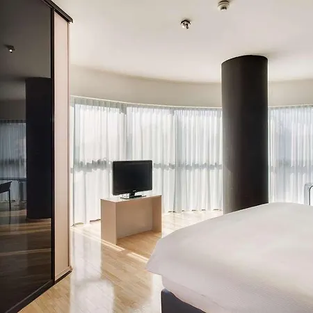 Doubletree By Hilton - Plaza 5*