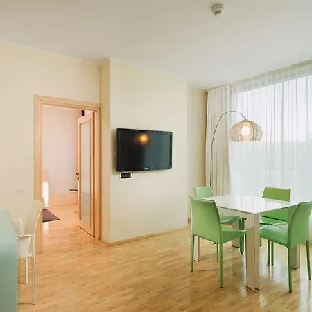 ホテル Doubletree By Hilton - Plaza