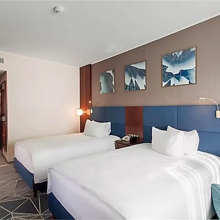Doubletree By Hilton - Plaza 4*
