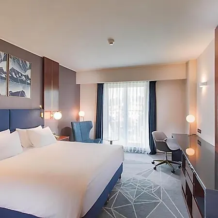 Doubletree By Hilton - Plaza 4*