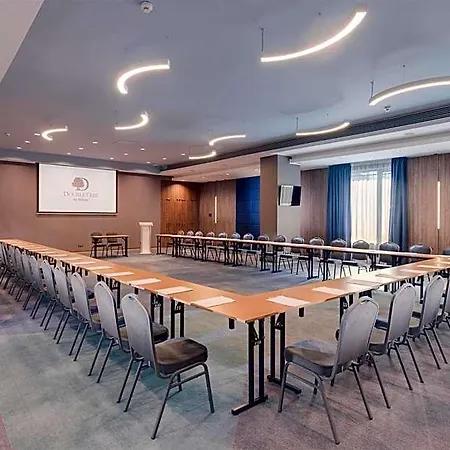 Doubletree By Hilton - Plaza