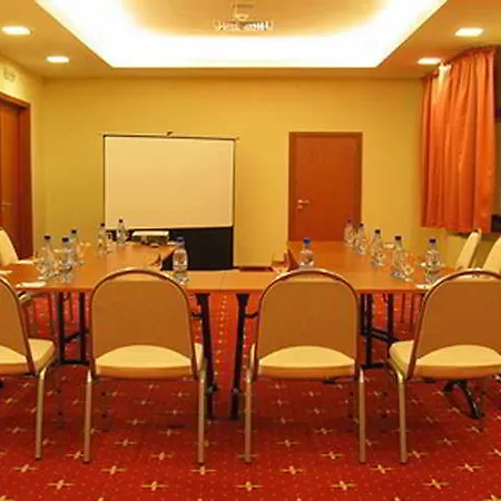 Hotel Doubletree By Hilton - Plaza