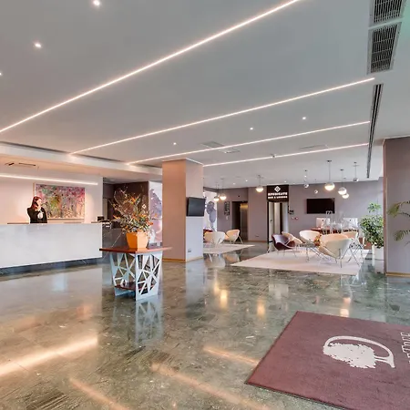 Doubletree By Hilton - Plaza 4* קלוז'-נאפוקה