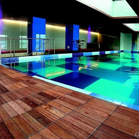 Doubletree By Hilton - Plaza 4*