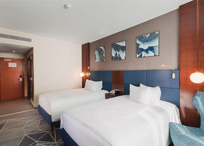 Hotel Doubletree By Hilton - Plaza