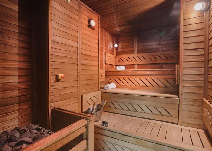 Doubletree By Hilton - Plaza Ξενοδοχείο