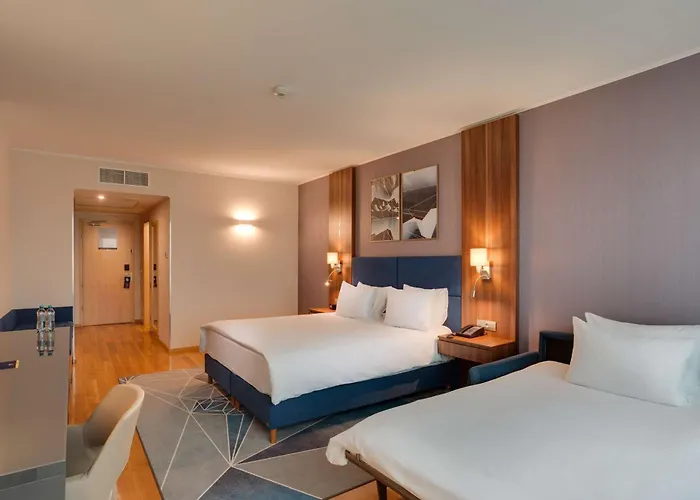 Hotel Doubletree By Hilton - Plaza