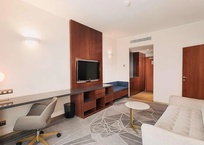 Doubletree By Hilton - Plaza Κλουζ-Ναπόκα