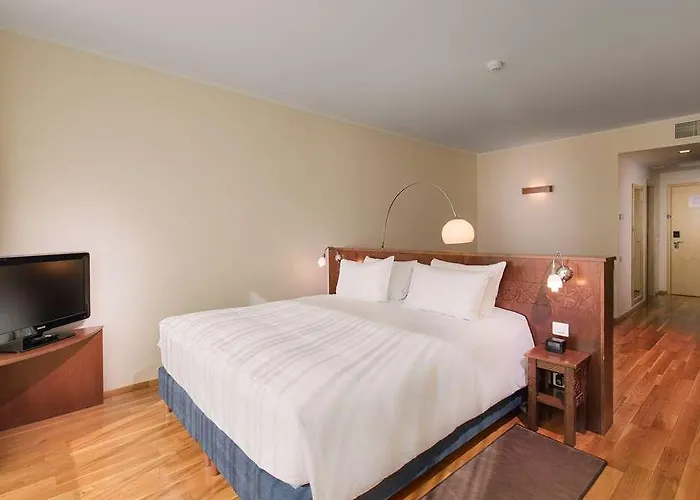 Doubletree By Hilton - Plaza Ξενοδοχείο 4*