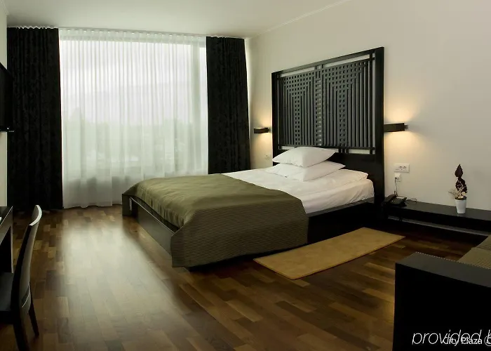 Doubletree By Hilton - Plaza Hotel Kluž