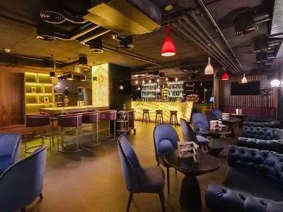 Doubletree By Hilton - Plaza Hotel